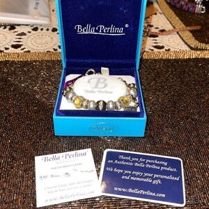 Bella Perlina charm gold tone bracelet